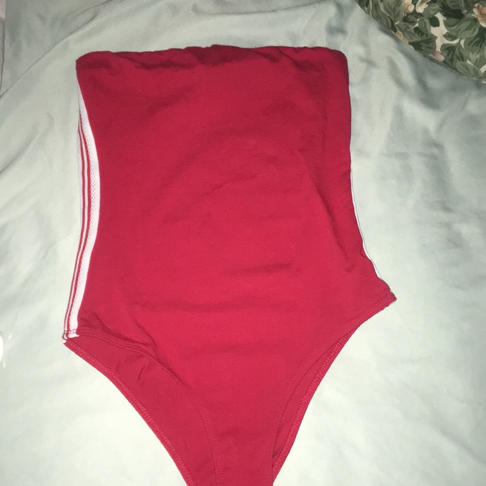 Women’s sleeveless bodysuit (CASH APP ONLY )